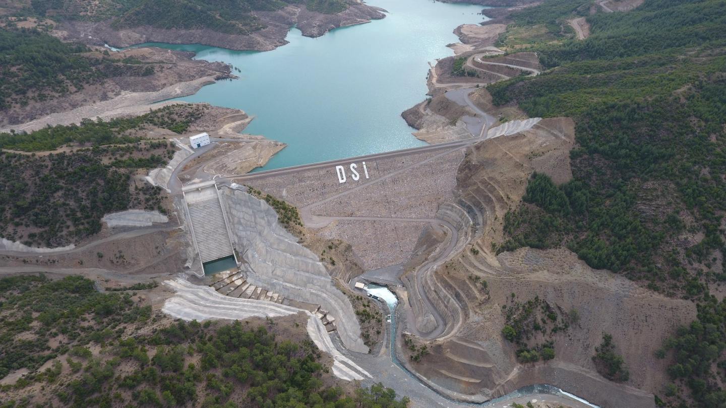 AYDINLAR AKBAŞ BARAJI İLETİM TÜNELİ, SU ALMA YAPISI VE ŞEV STABİLİTESİ SAĞLANMASI İŞİ