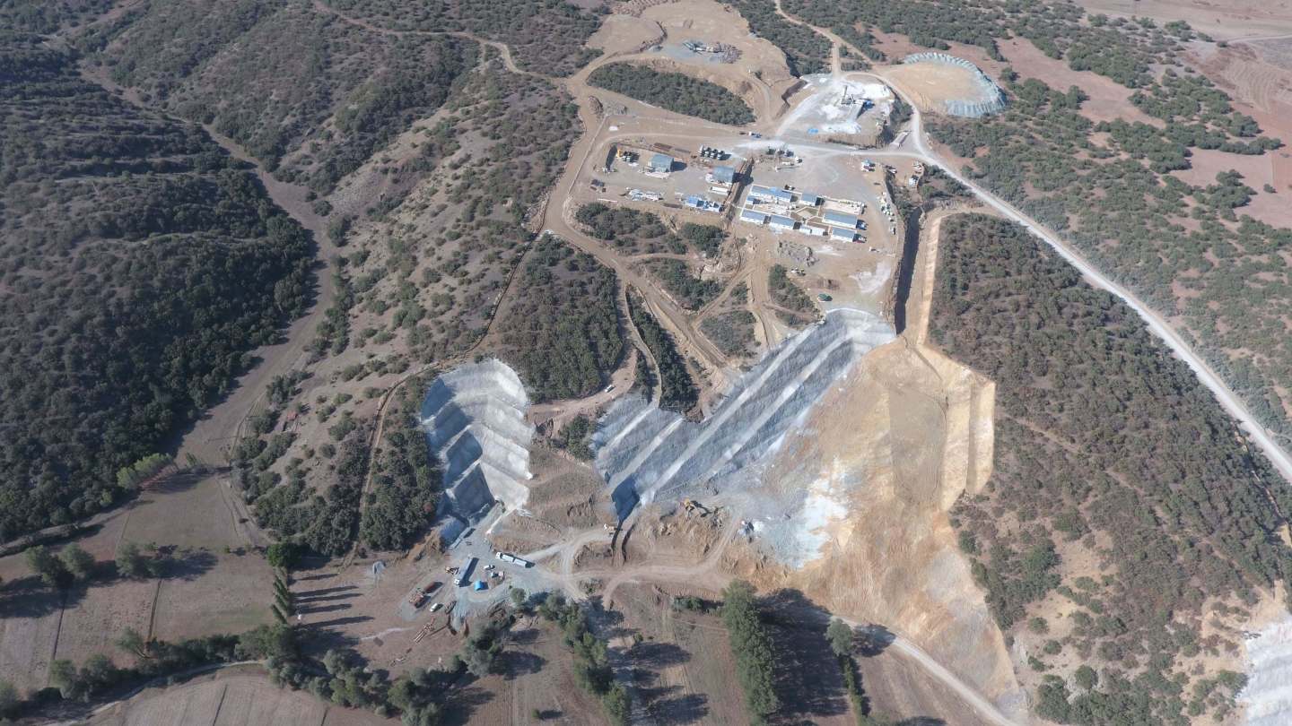 AYDINLAR AKBAŞ BARAJI İLETİM TÜNELİ, SU ALMA YAPISI VE ŞEV STABİLİTESİ SAĞLANMASI İŞİ